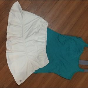 White Uja tennis skort